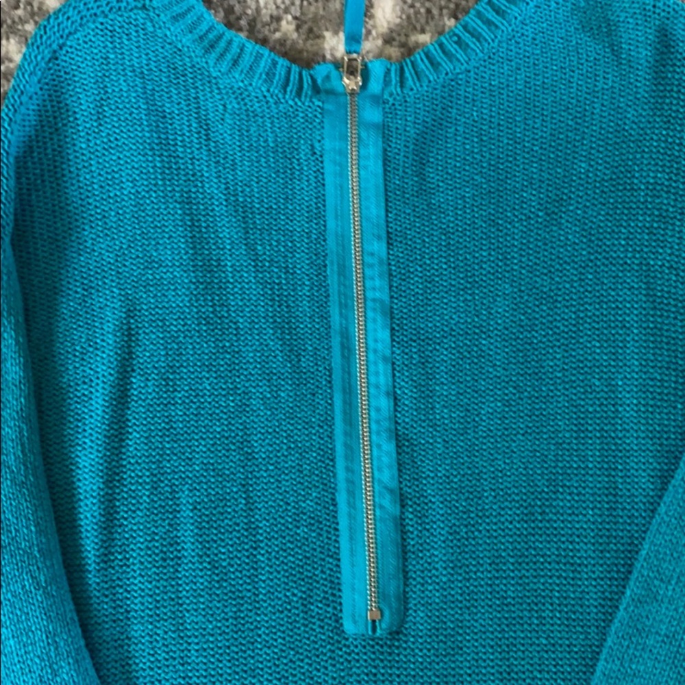 Sweater - Picture 3 of 4